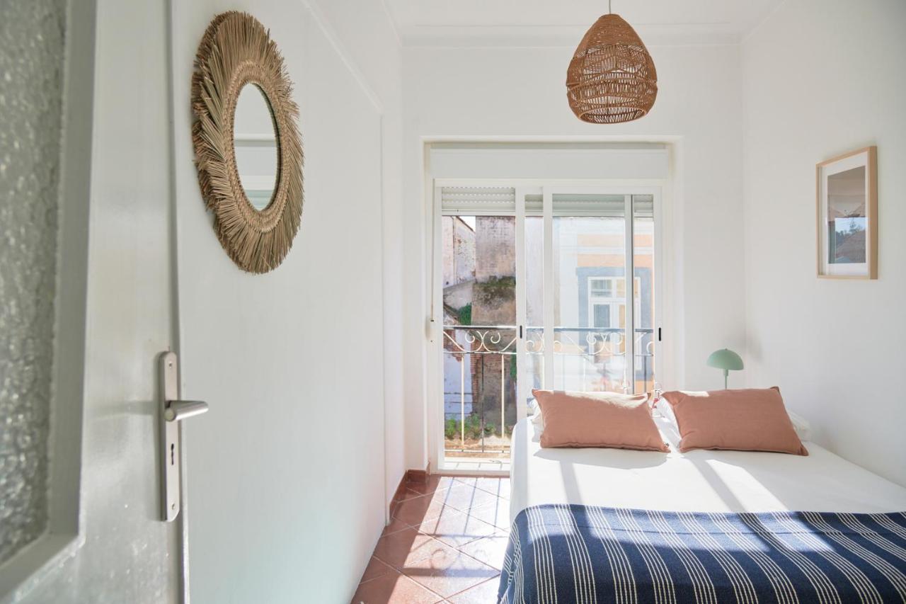 Central & Sunny 2Br Apt Near Beach, By Timecooler 塞图巴尔 外观 照片